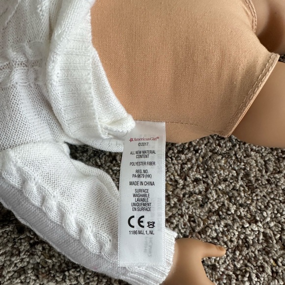 American Girl doll - Picture 3 of 6